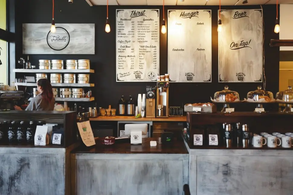 Ouvrir un coffee-shop et proposer du Cannabis light